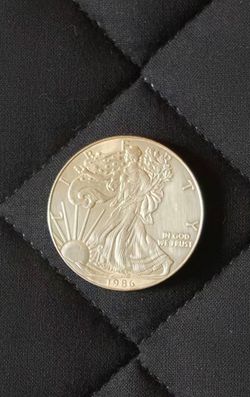 1986 American Silver Eagle 1 oz Coin