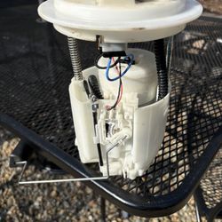 2007 Jeep Wrangler OEM Fuel Pump