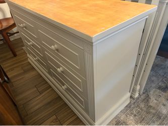 Baby Cache Crib and Dresser