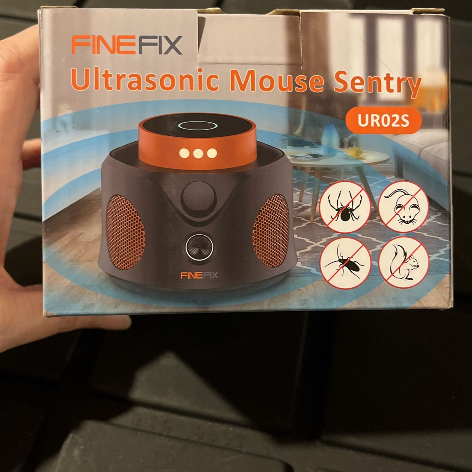 Mouse, Bug, Squirrel Repellent Ultrasound Technology