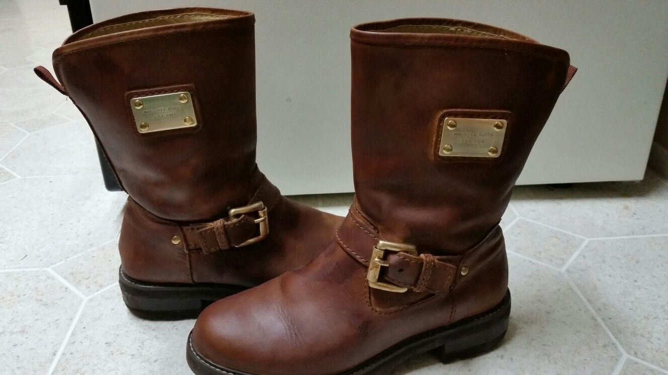 MK Michael Kors Brown Leather Boots women Size 7 1/2