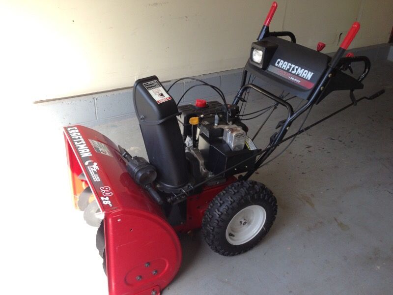 Craftsman EZ Steer 9.0/28" Snowblower for Sale in Edison, NJ OfferUp