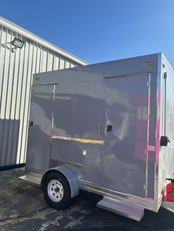 10Ft Full Service Restroom Trailer FOR SALE