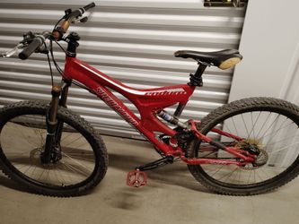 Specialized Enduro Full Suspension Mountain Bike