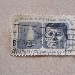 President John F Kennedy Memorial 5 Cent Stamp