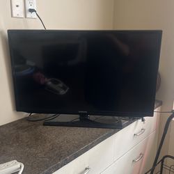 32’ Flat Screen Tv