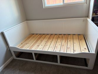 Expandable Bed with Storage + 2 Mattresses