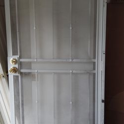 Security door 36x80. Puerta de seguridad