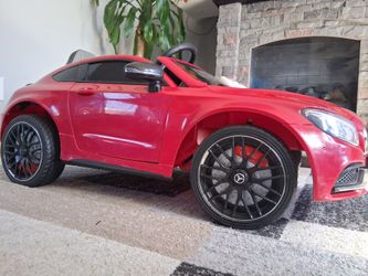 Kids electric car, Mercedes used Looks like new