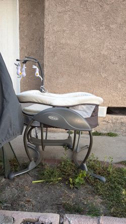 Graco bassinet swing