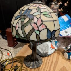 Vintage Tiffany Style Lamp