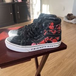 Vans Size 7 On Woman