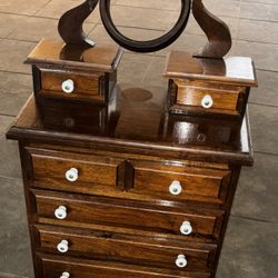 Dresser Salesman Sample 