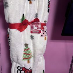 White Hello Kitty Blanket