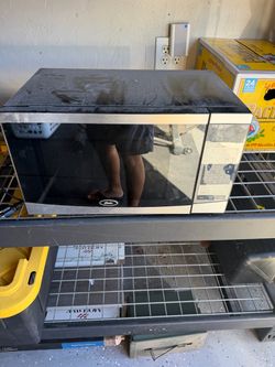Oster Microwave