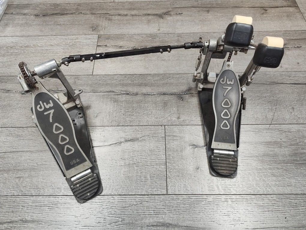 DW Drum Workshop 7000 7002 Series Double Bass Pedal