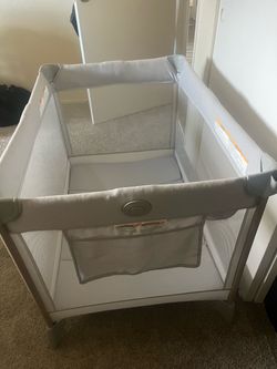 Portable Baby Play Yard Pack N Play
