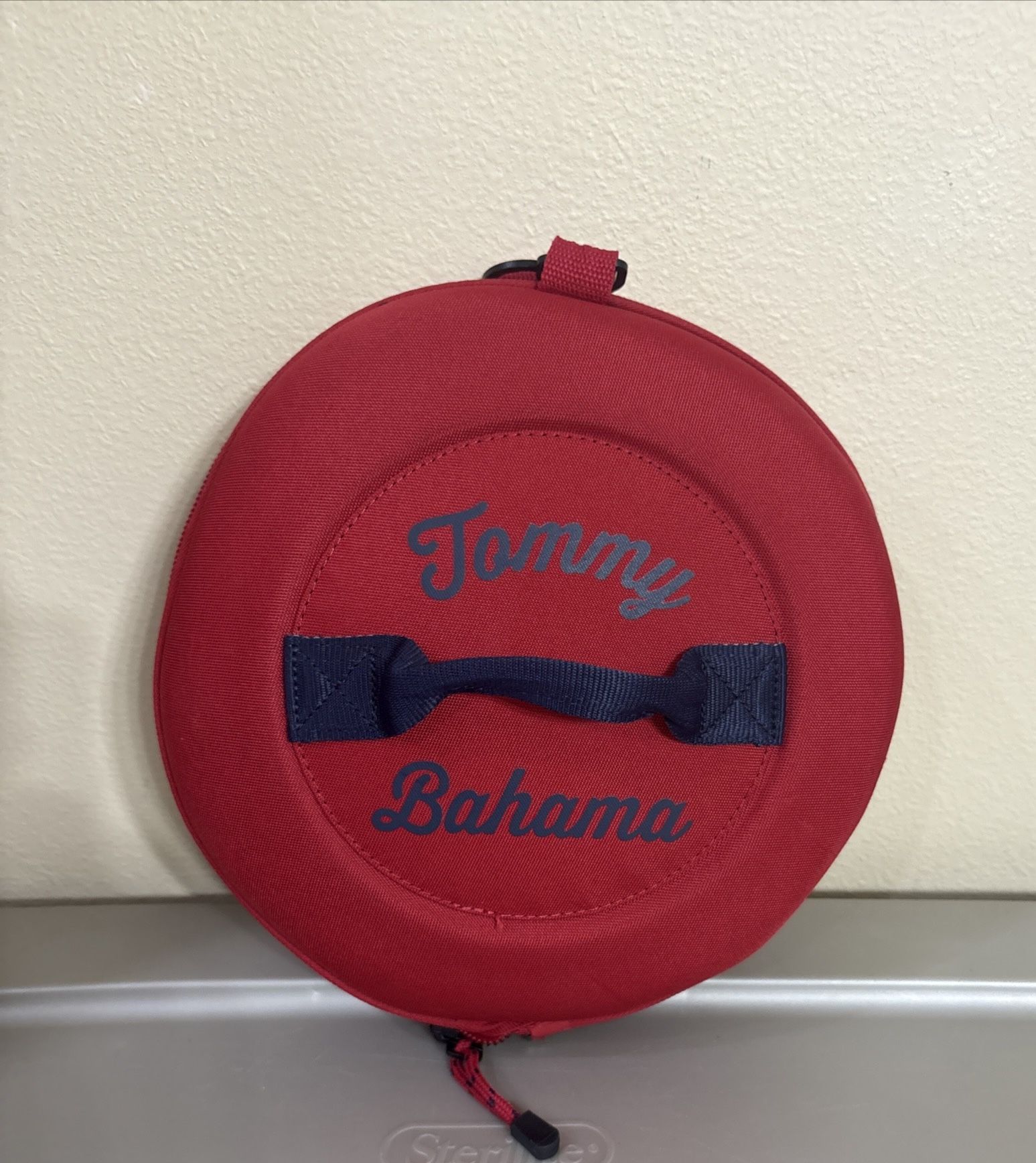 Tommy Bahama Bag & Luggage Tumbler Duffle Bag Expands In Red