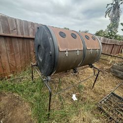 2 Free Compost Machines