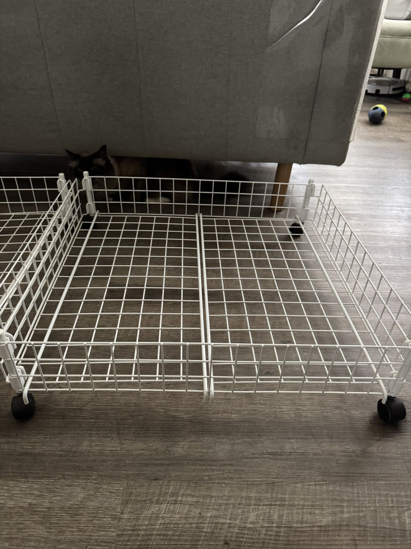 Wire Under-bed Storage With Wheels