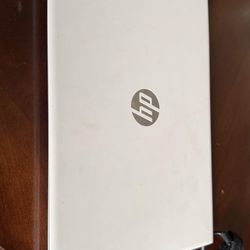 HP Pavillon Touchscreen Laptop