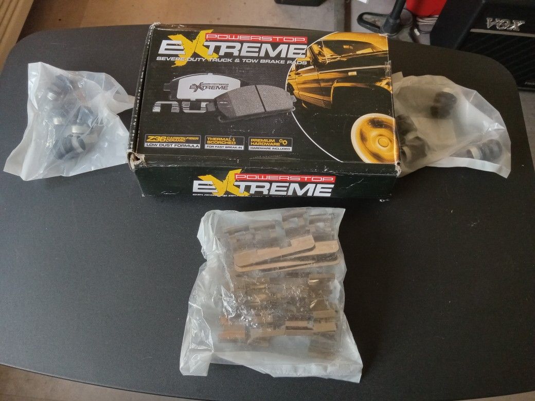 Brakes - Power Stop Extreme Front Replacement Kit For Heavy Duty Chevy/Ford Trucks - Open Box