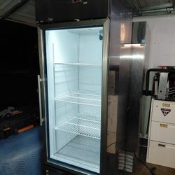Show Case Refrigerator 