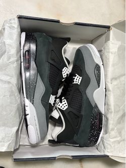 Jordan 4 Retro Fear