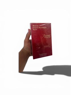 🔴 Maison Francis Kurkdjian Baccarat Rouge 540 Extrait de Parfum
