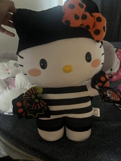 Hello Kitty Greeter