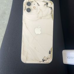 iPhone 11 With Broken Screen 