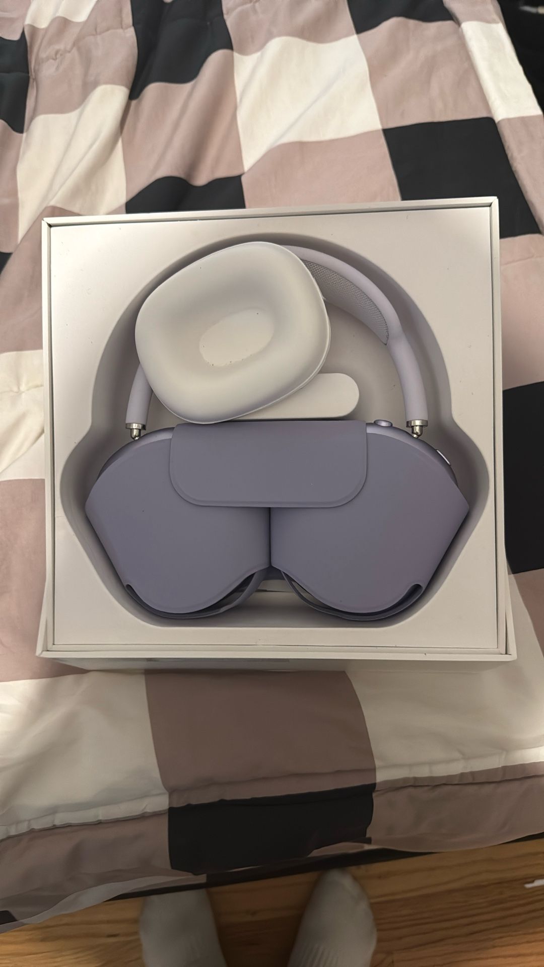 AirPods Max Usbc Purple Active Noise cancellation