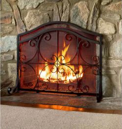 Evergreen Flat Guard Fireplace Screen