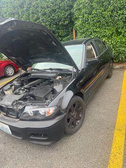 2002 BMW 325i