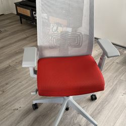 haworth ergonomic chair