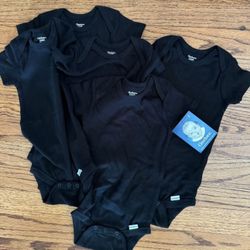 12 Month New Gerber Baby- 5-Pack Solid Onesies Bodysuits