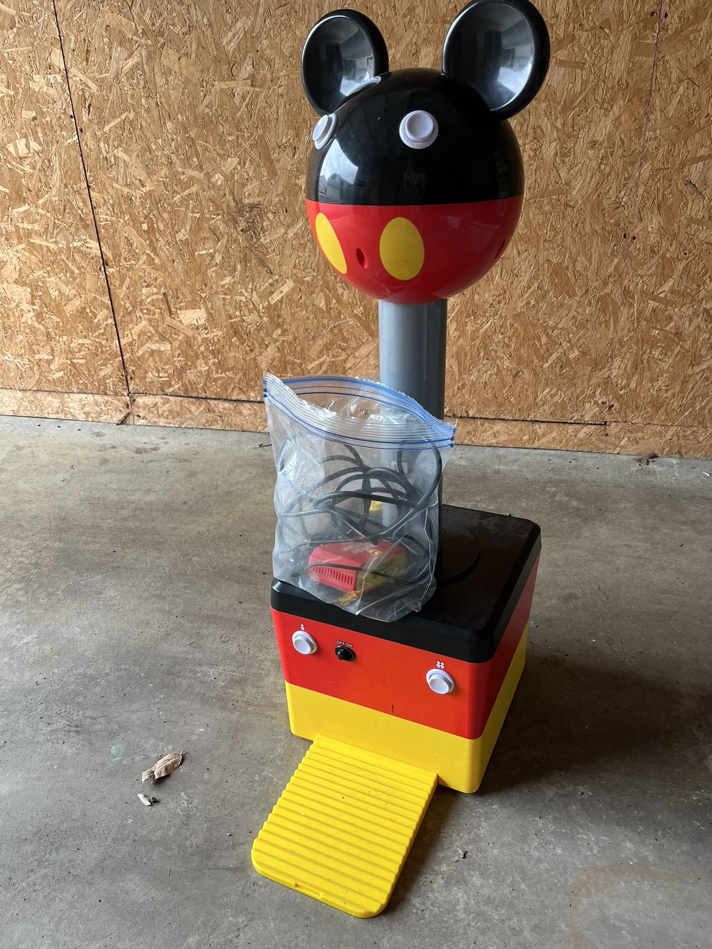 Arcade 1up Mickey Mouse Game