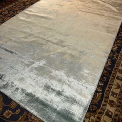 Silk rug 