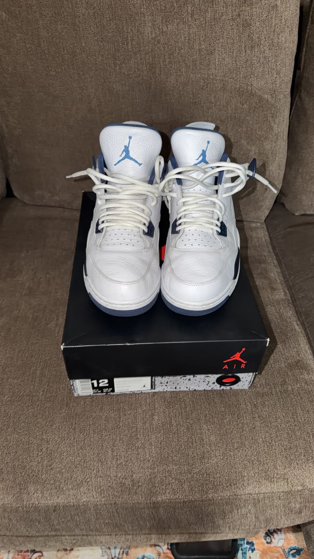 Size 12 - Air Jordan 4 Retro LS Columbia