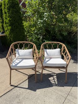 Opal House Outdoor Set