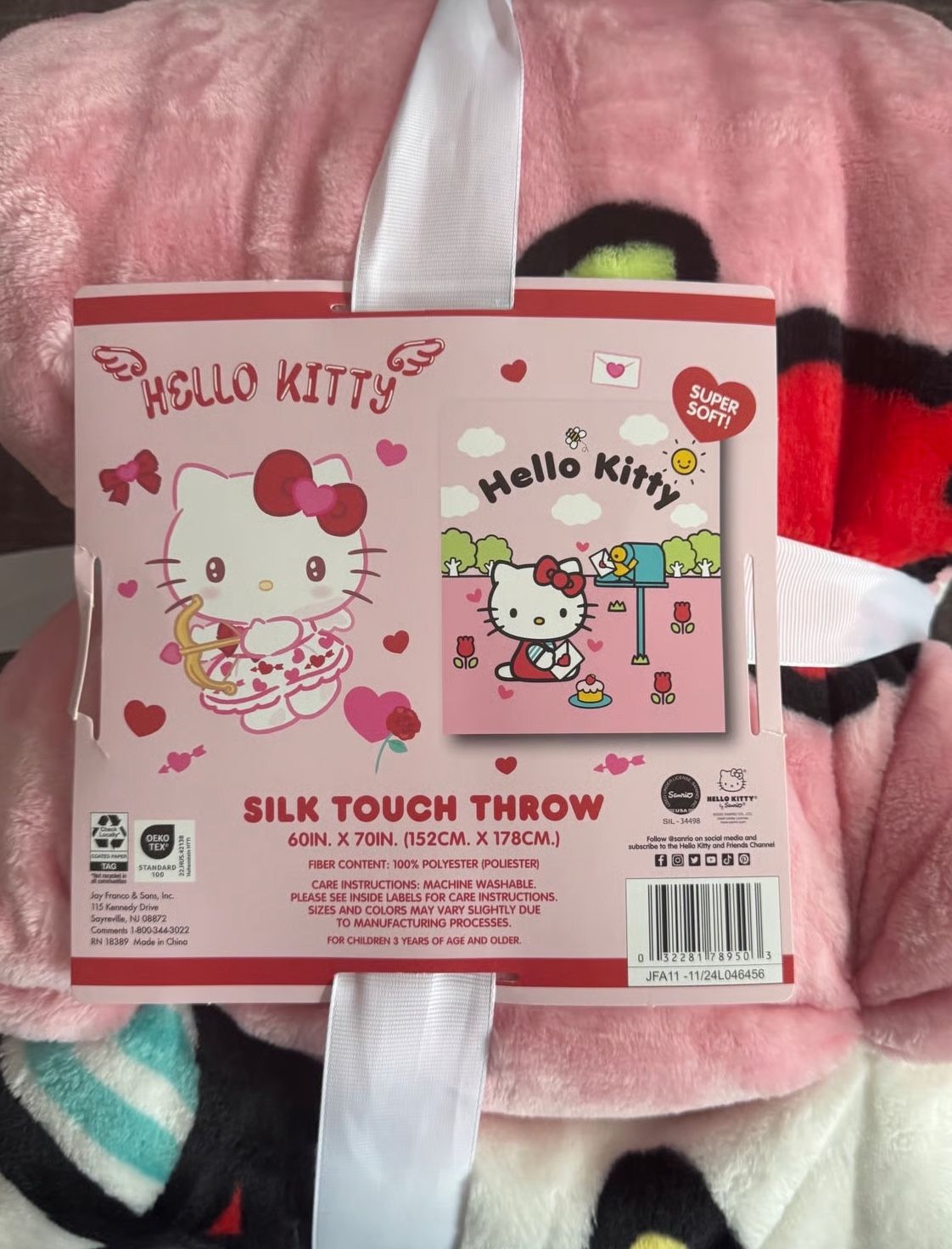 Hello Kitty Blanket 