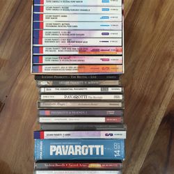 38 Pavarotti CDs