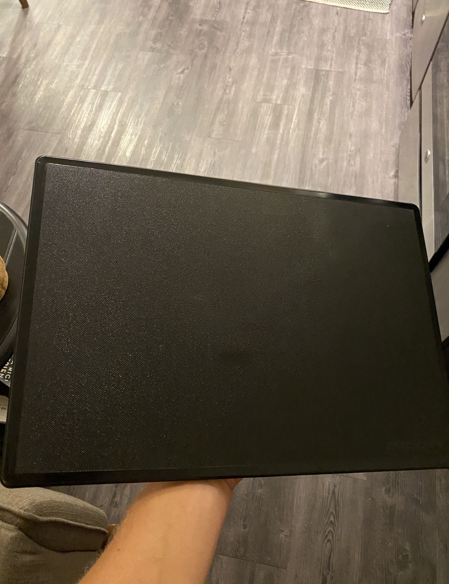 The DefenderPad Laptop EMF Radiation & Heat Shield