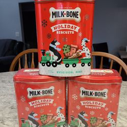 Lot Of 3 Milk-Bone Holiday Dog Treat Tins (24 oz) READ DESCRIPTION 
There are two brand new sealed and the 3rd one is opened but only missing a couple