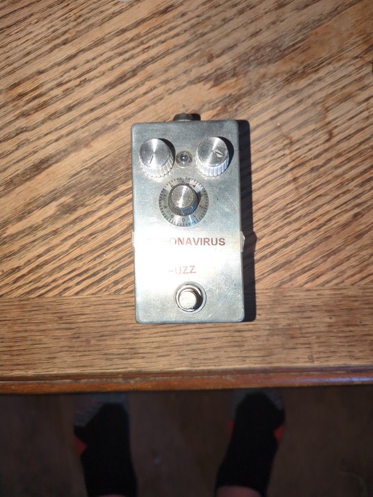 Hand Made Fuzz Guitar Pedal