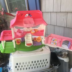 Kids Little people playhouse only $15