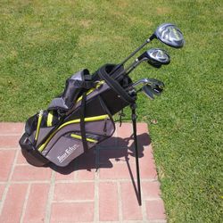 Left  Handed Tour Edge HL-J Junior Golf Set - (Ideal Height 48" to 56")