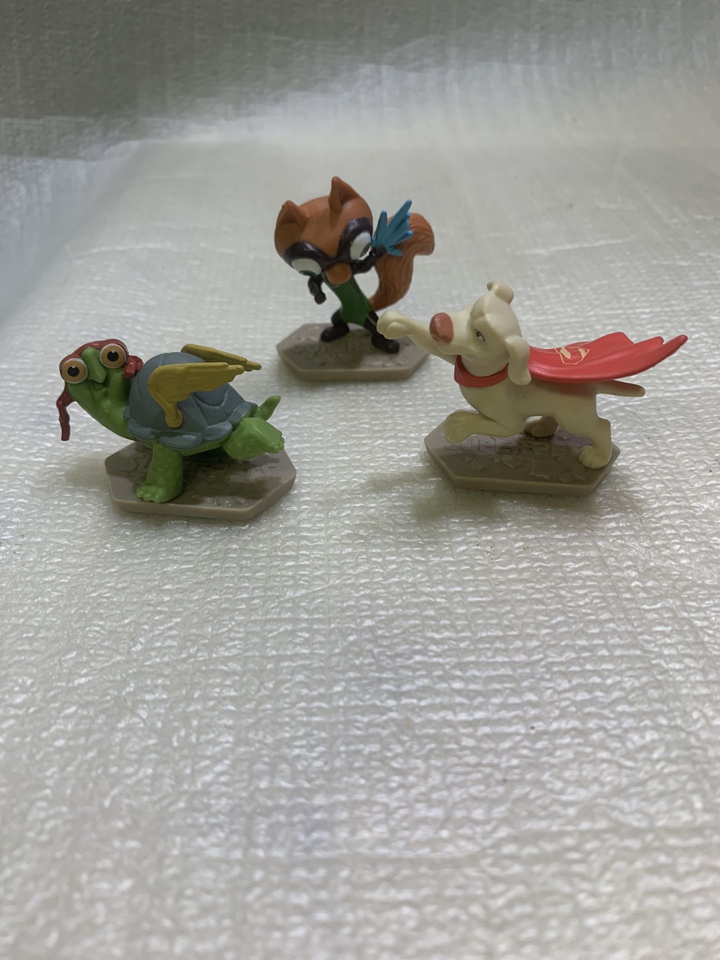 DC League of Super-Pets Micro Collection mini figures toys or cake toppers Lot 3