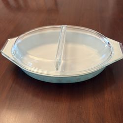 Vintage PYREX blue snowflake divided dish