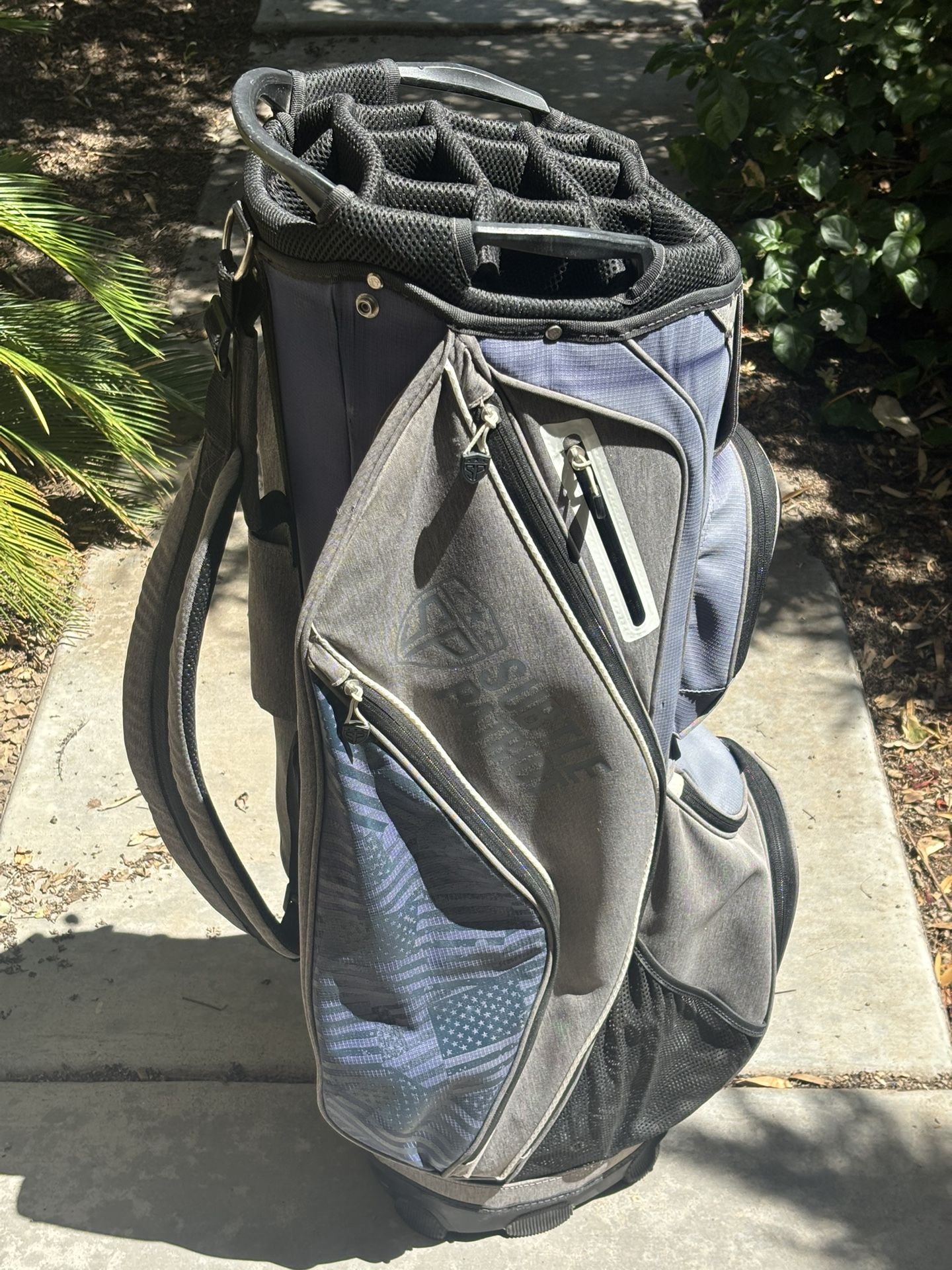 Subtle Patriot Ambush Golf Bag With 15 Weight Divider, Eight Pockets And Rain Hood